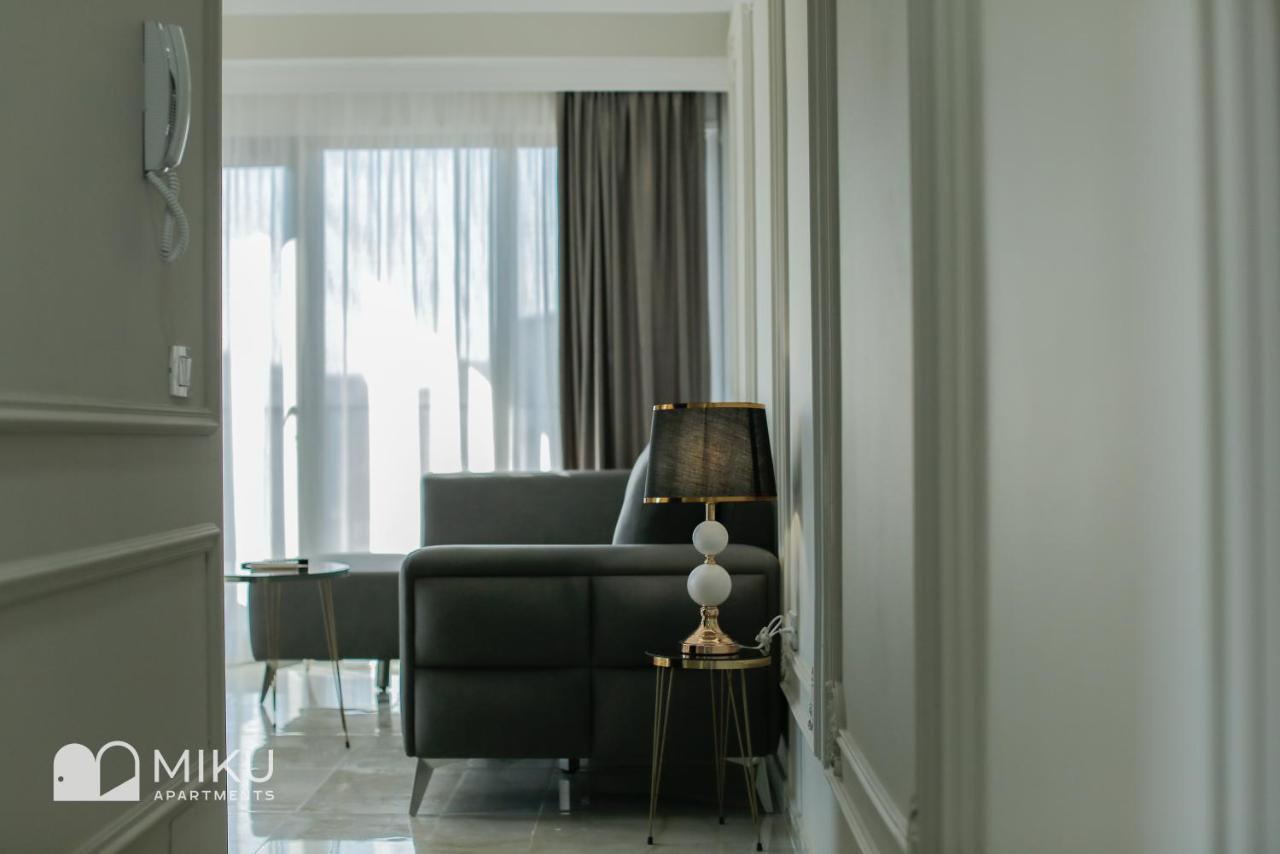 Miku Apartment - Lovely 1 Bedroom Spectacular View Tirana Exterior foto